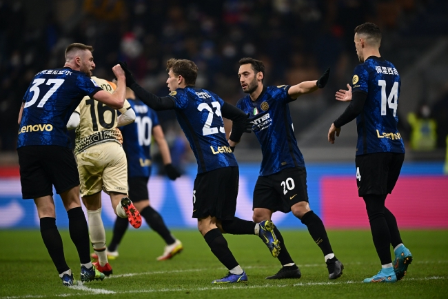 鹈鹕记者：卢尼的到期合同很有价值，萨迪克·贝将被多队有意（鹈鹕记者：卢尼到期合同价值不菲，萨迪克-贝或成多队争抢目标）