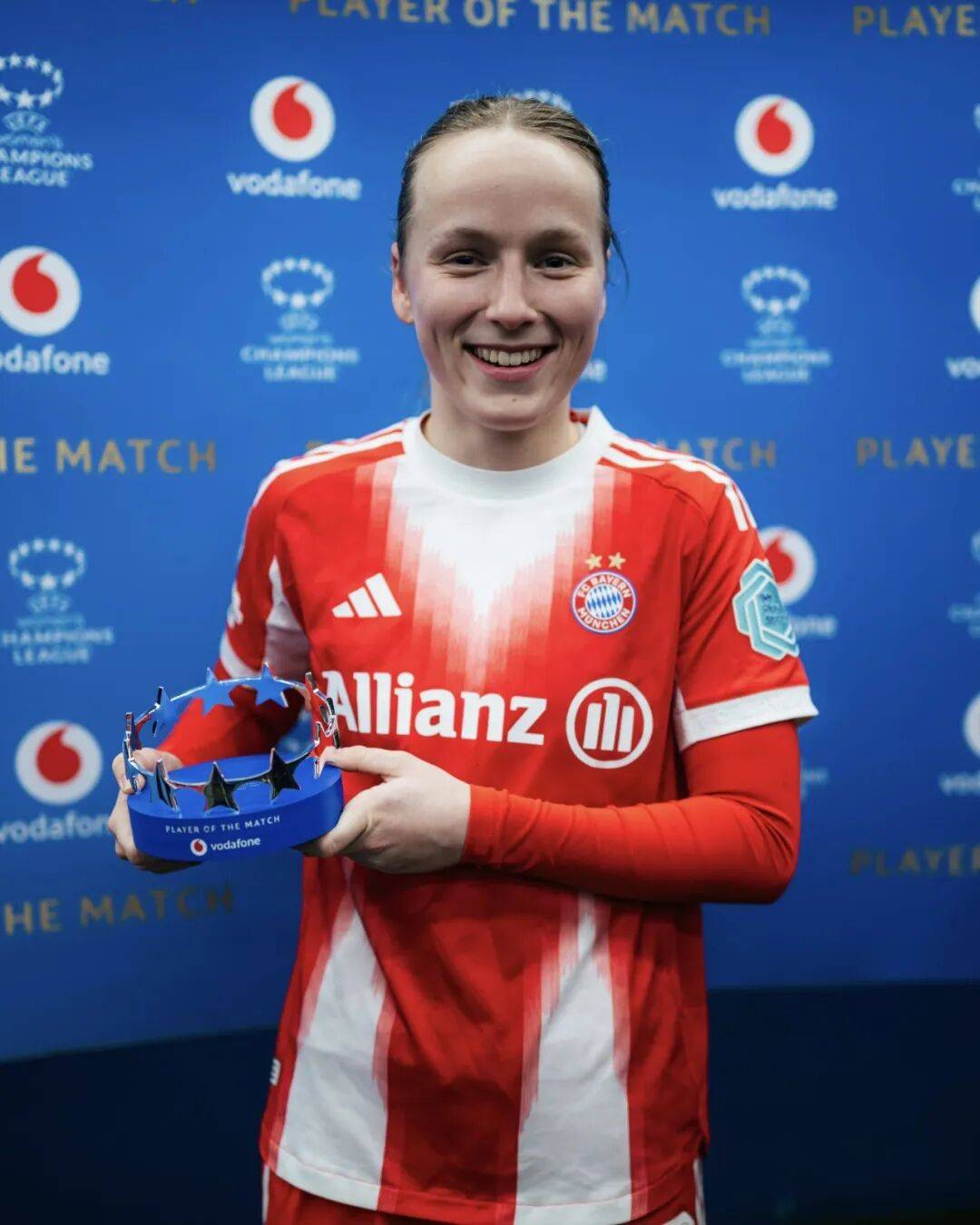 伊尔迪兹：斯帕莱蒂给了我自由，让我可以按自己的想法踢球（伊尔迪兹：斯帕莱蒂给足自由，我能按自我风格踢球）