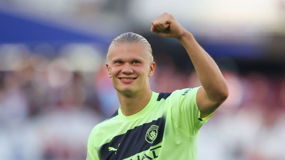 媒体人：CBA新赛季特许鞋名单仅剩胡明轩和赵继伟（仅剩胡明轩与赵继伟入选CBA新赛季特许鞋名单）