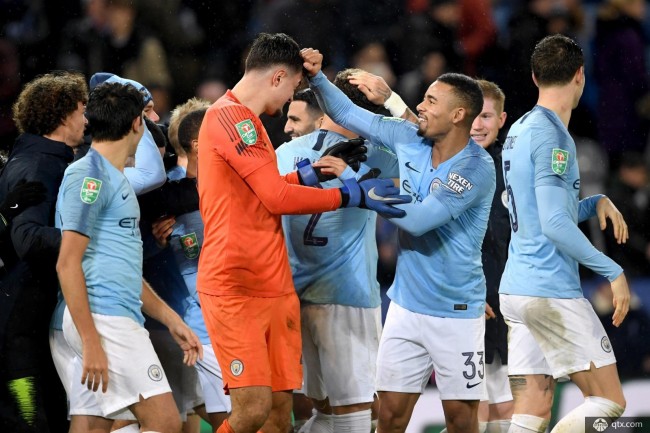 自弗里克后首位，齐沃执教生涯前四场欧冠全部获胜（齐沃执教欧冠开局四连胜，成自弗里克后首人）